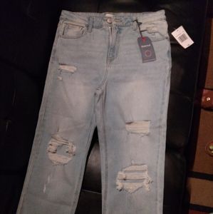 WOMEN'S JEANS